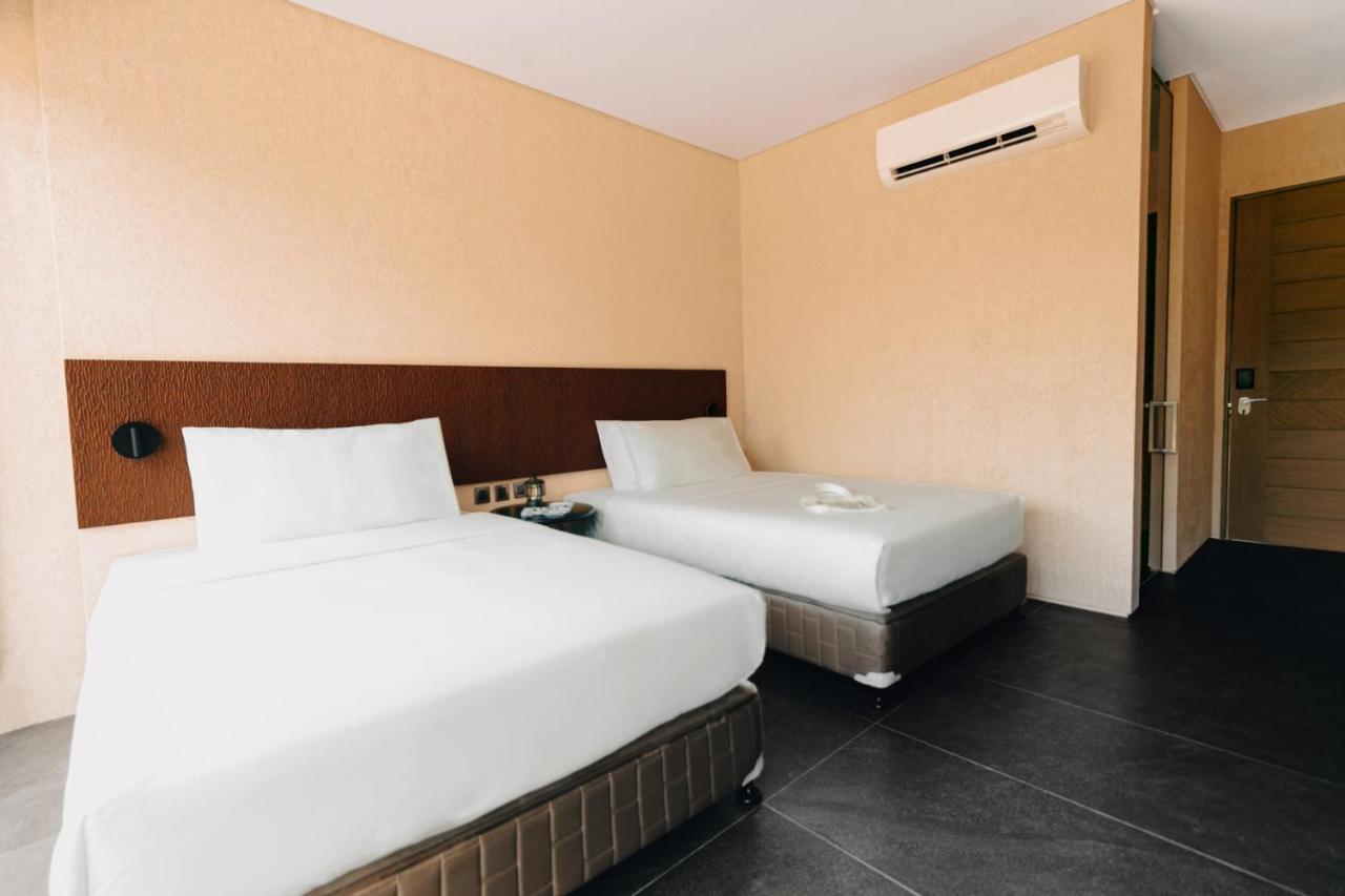 The Funny Lion - Resort 4*